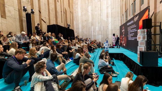 Brands & Youth Stage