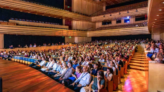 MARKETING & BUSINESS STAGE